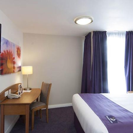 Premier Inn Ashford Central Luaran gambar