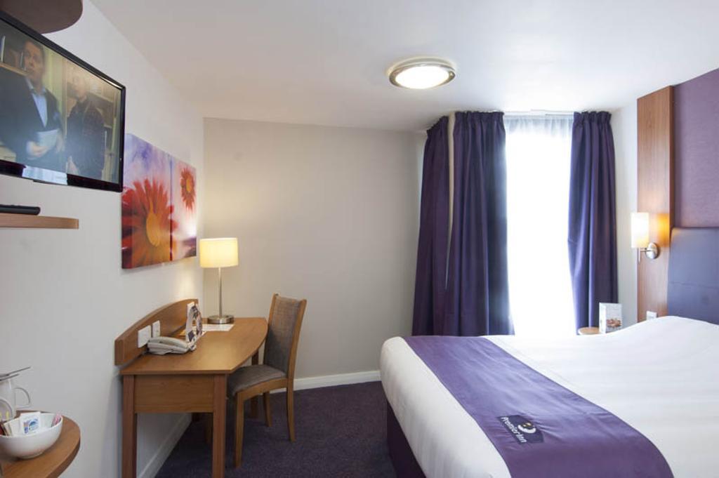 Premier Inn Ashford Central Luaran gambar