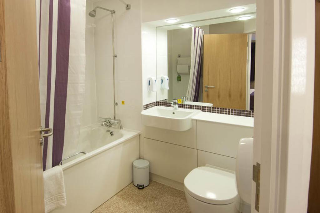 Premier Inn Ashford Central Bilik gambar